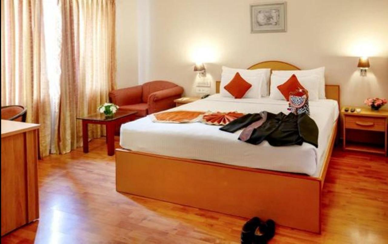 The Grand Regent Hotel Coimbatore Bagian luar foto
